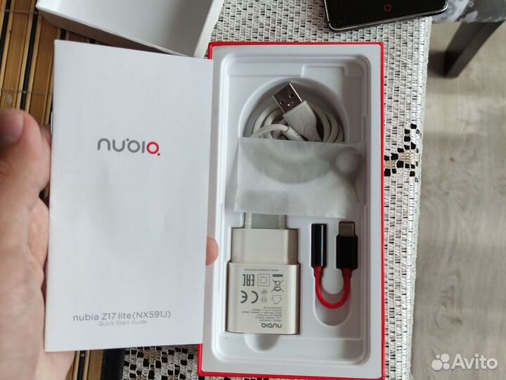 ZTE Nubia Z17, 6/64 ГБ