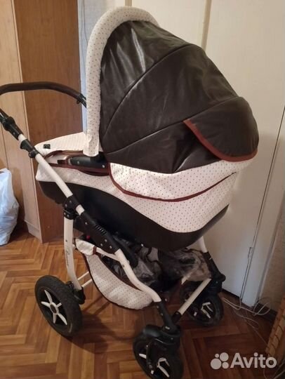 Коляска 2 в 1 DPG Romance Dots