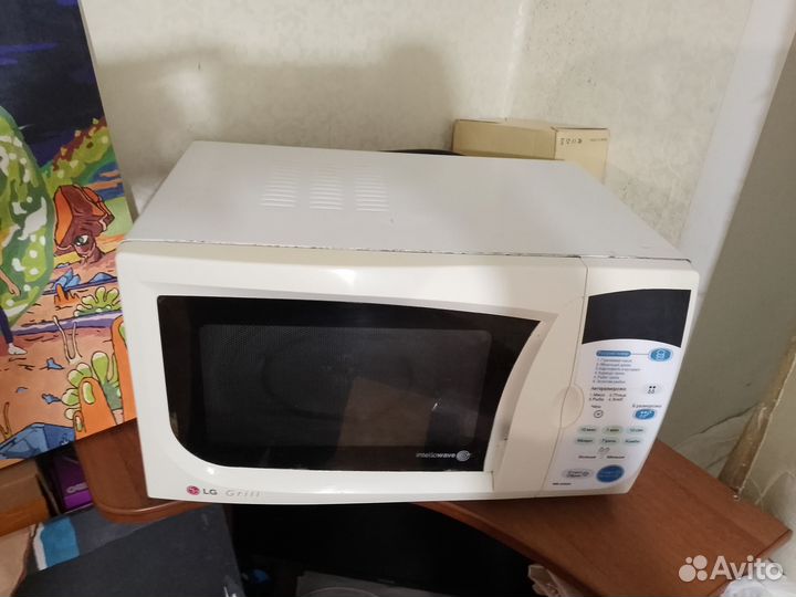 Микроволновая печь LG с грилем