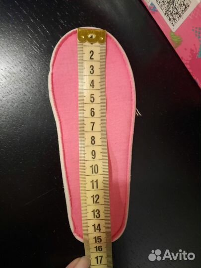 Кроссовки для девочки