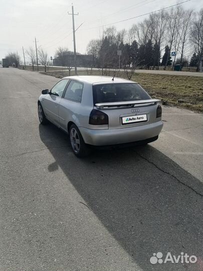 Audi A3 1.8 AT, 1998, 490 000 км