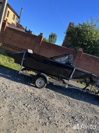 Лодка пнд Рыбак болотоход