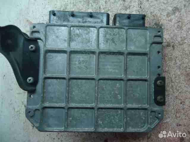 Блок управления двигателем Toyota RAV4