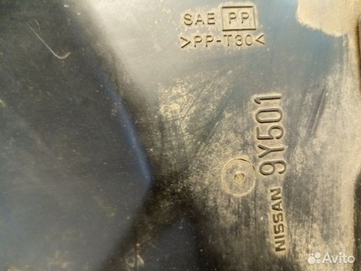 Корпус воздушного фильтра Nissan Murano Z50 VQ35DE