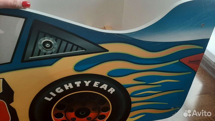 Кровать машина бу с матрасом