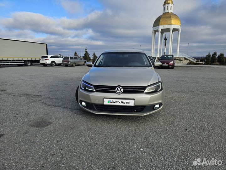 Volkswagen Jetta 1.6 AT, 2012, 213 000 км
