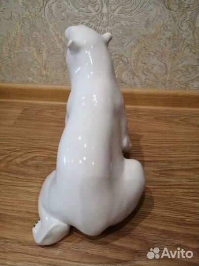 Медведь Фарфор статуэтка