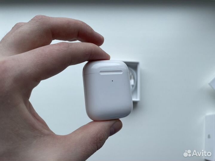 Apple AirPods 2 оригинал (новые)