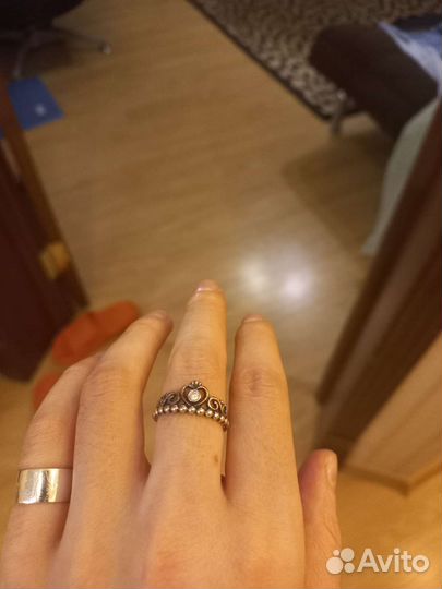 Серебряное кольцо