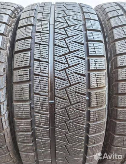 Pirelli Ice Asimmetrico Plus 225/45 R17 V