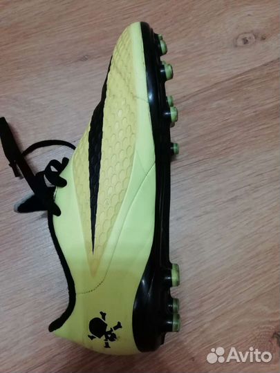 Футбольные бутсы Nike 36 размер