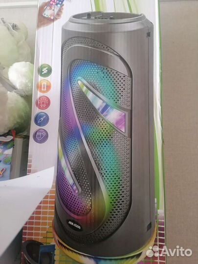 Блютуз колонка