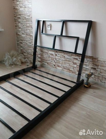 Кровать лофт металлическая 160х200