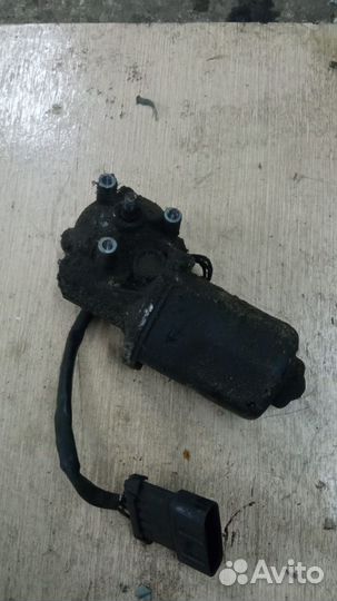 Моторчик трапеции дворников Opel Omega B