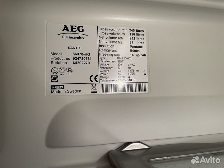 Холодильник Aeg