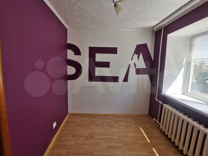 Комната 16,8 м² в 2-к., 2/5 эт.