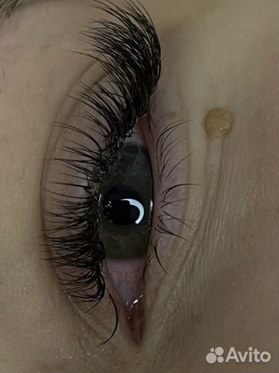 Наращивание ресниц модель