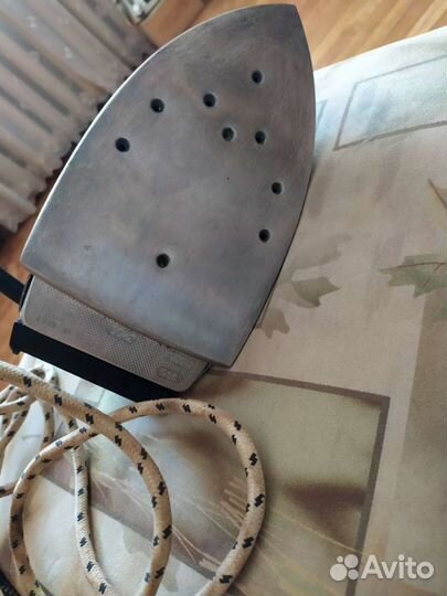 Электроутюг