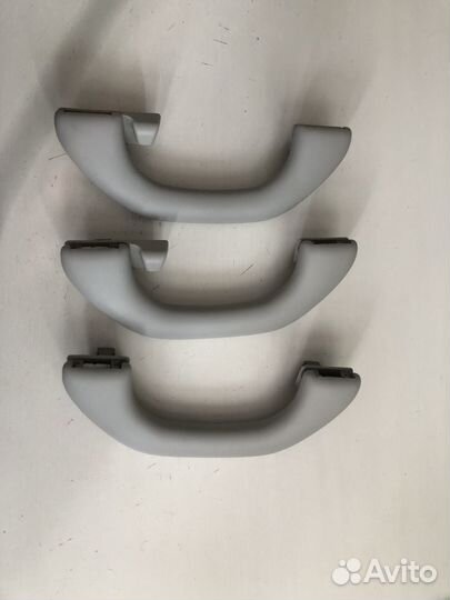 Потолоная ручка jetta 6 5c6857607B