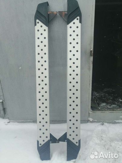 Пороги-подножки, крепёж на renault duster и arkana