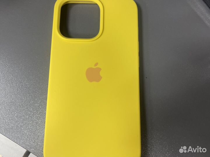 Чехол на iPhone 13 pro