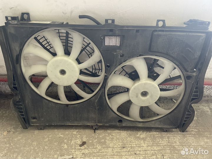 Диффузор радиатора lexus rx350, rx450