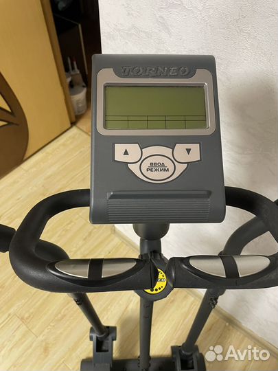 Эллиптический тренажер torneo c-310