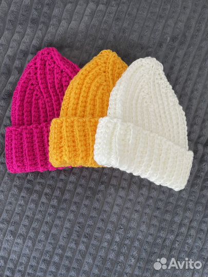 Шапка вязанная женская