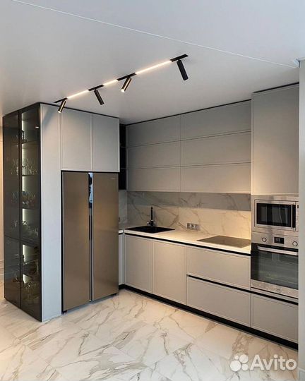 Гарнитур для кухни под ключ