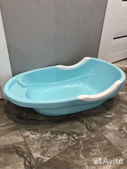 Детская ванночка для купания с горкой