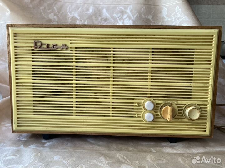 Радиоприемник Рига.СССР