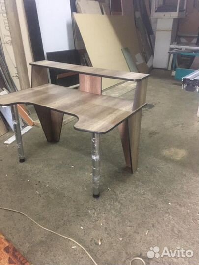 Новые компьтерные столы