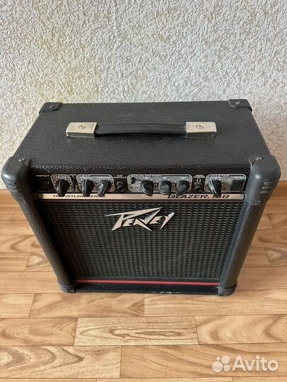 Гитарный комбоусилитель