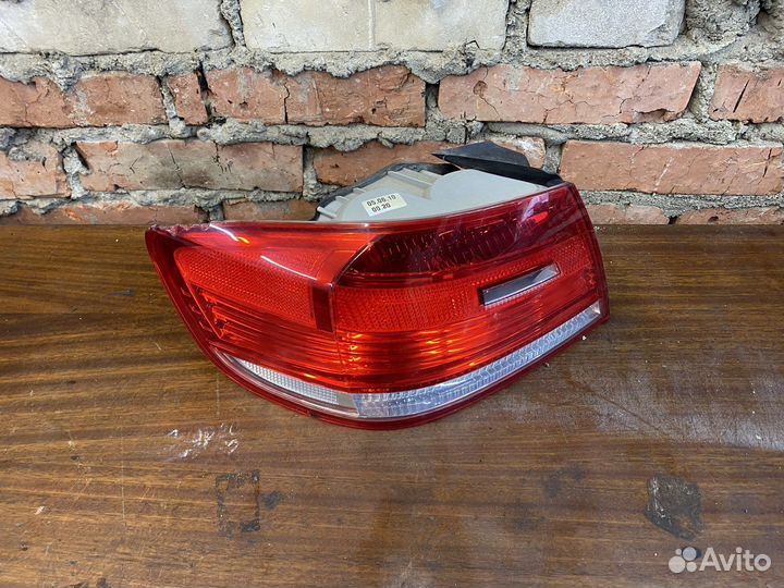 Задний левый фонарь BMW e92