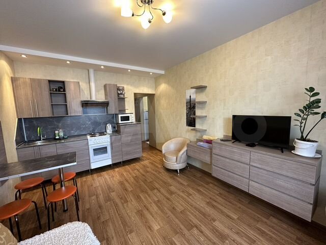 Квартира-студия, 35 м², 10/17 эт.