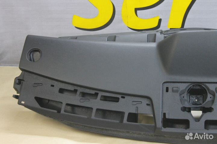 Торпедо Mercedes GLK панель приборов