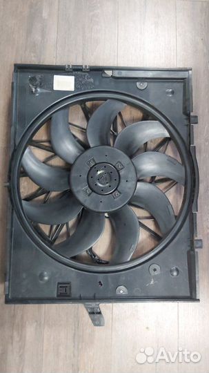 Вентилятор охлаждения радиатора Bmw Е60 Е61 Е63