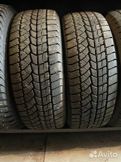 DoubleStar DW02 215/60 R17