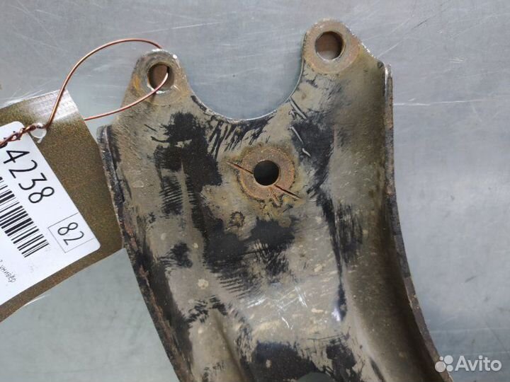 Рычаг передний левый Skoda Octavia (A5 1Z)