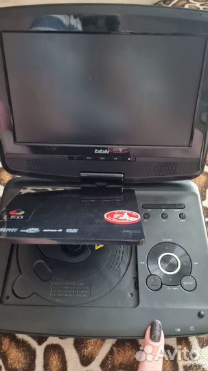 Портативный DVD-плеер BBK PL944TI