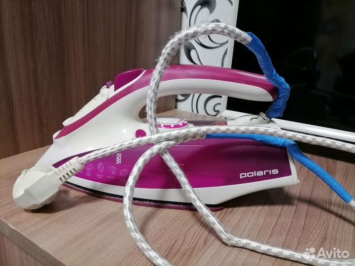 Утюг polaris