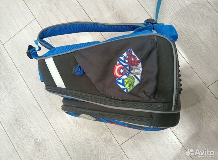 Школьный рюкзак