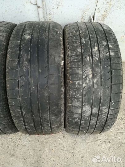 Hankook AH11 235/55 R17