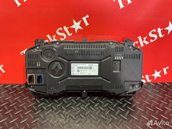 Панель приборов Renault T