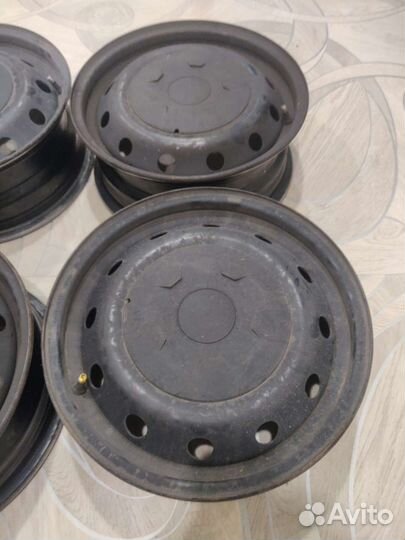 Штампы R 15 Веста, Ларгус