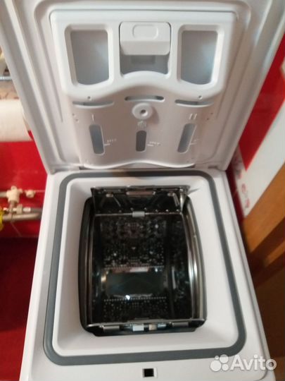 Стиральная машина с вертикальной загрузкой