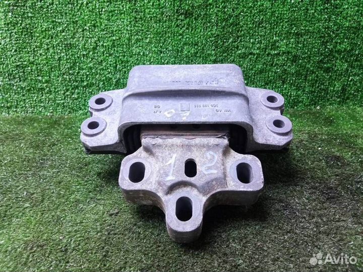 Подушка кпп левая Volkswagen Passat (B6) (2005-20