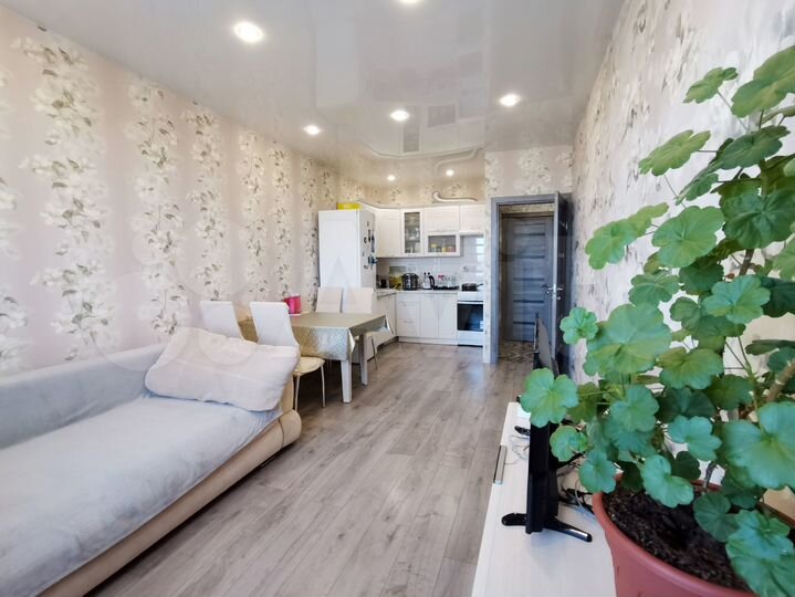 3-к. квартира, 74 м², 8/18 эт.