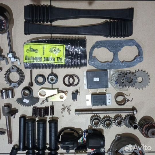 Запчасти на мотоцикл ява