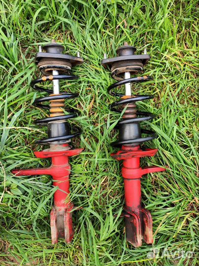 Передние стойки ваз Калина 1